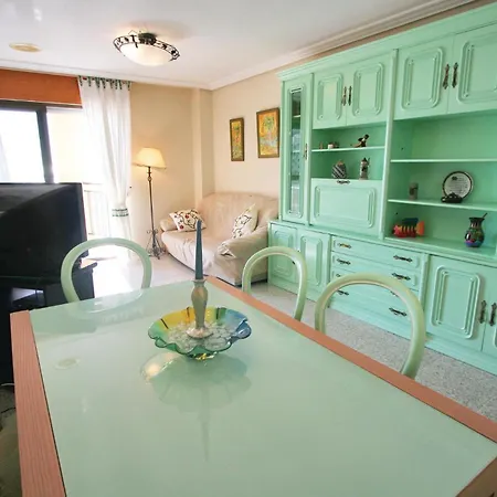 Διαμέρισμα Cozy In With Kitchen Τορεβιέχα